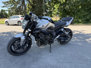 YAMAHA FZ1  1000 2006 PERFEKTNO STANJE