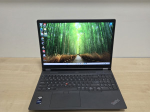 Lenovo ThinkPad P16 i7-12850HX; 64GB DDR5; RTX A3000 12GB; 1TB