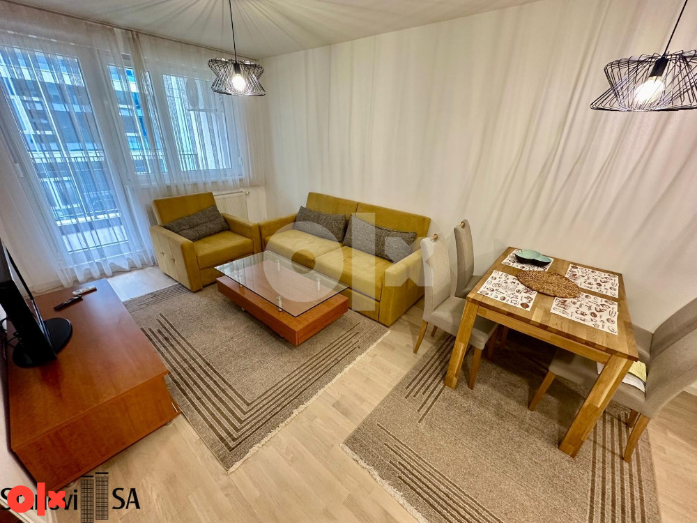 Moderan dvosoban stan 51m2- Dobrinja 7