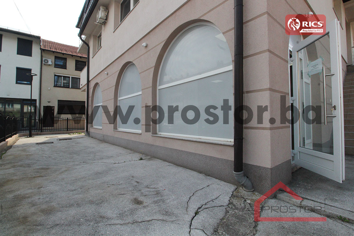 PROSTOR izdaje: Poslovni prostor, Sokolović Kolonija 8