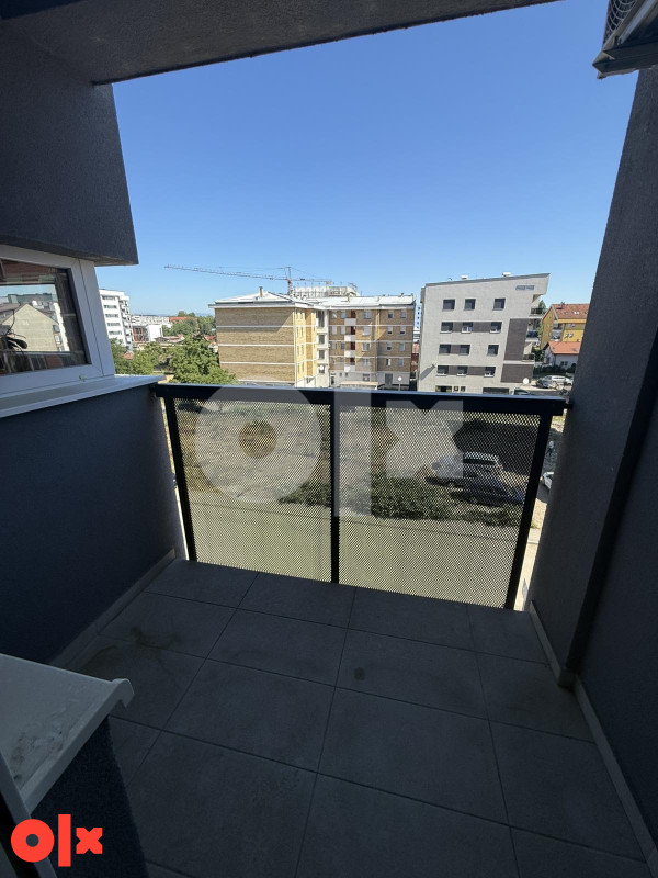 Dvosoban stan 45m2 - Borik kod Audi Servisa 10