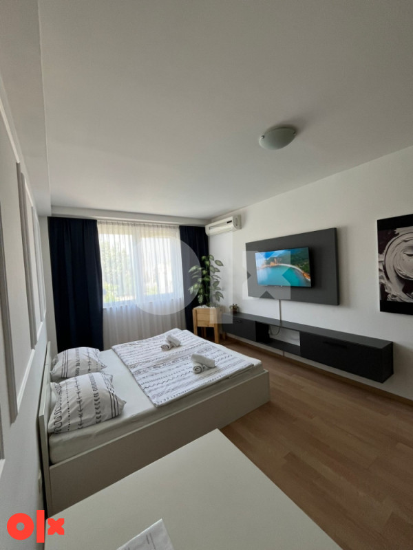 Stan na Dan Mostar/City Centar/Besplatan parking/+387 63 767-153 3
