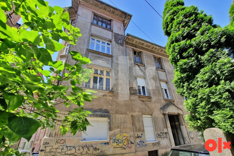 Izuzetan, komforan stan četiri spavaće sobe, Centar 22