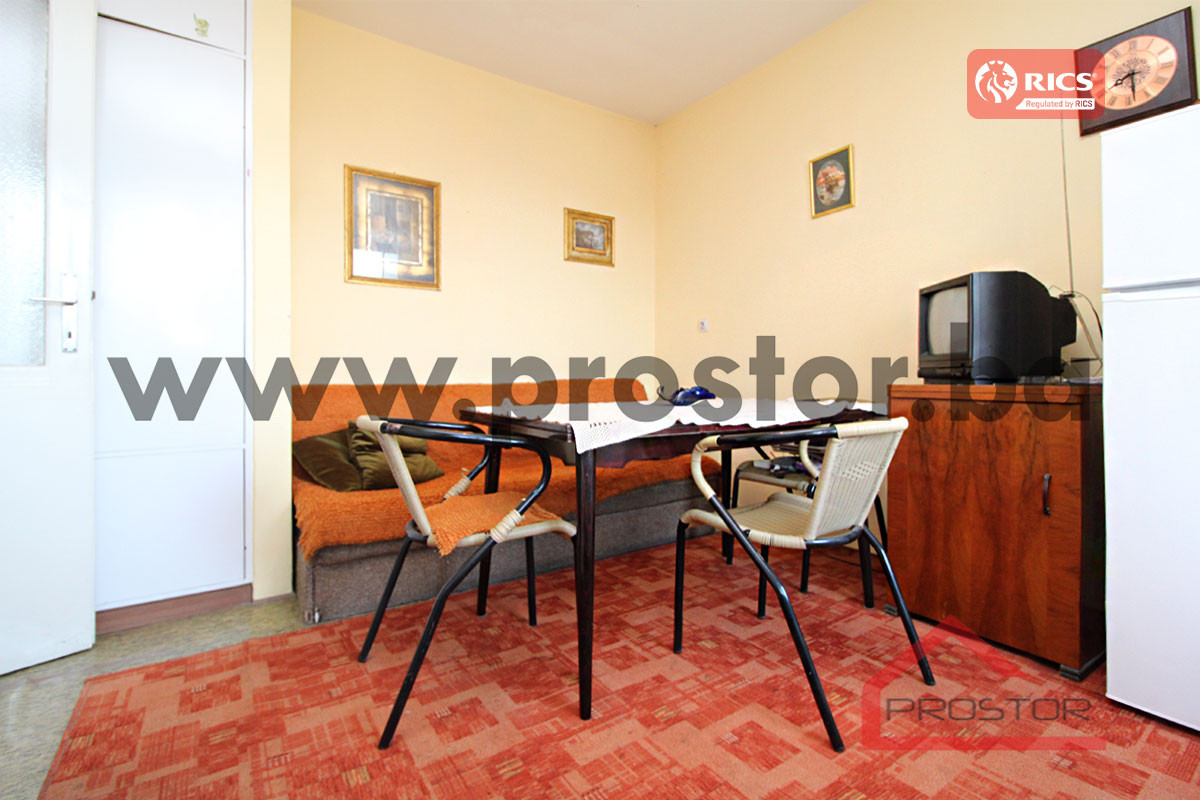 PROSTOR prodaje: Dvosoban stan, 57m2, Stari Grad 10