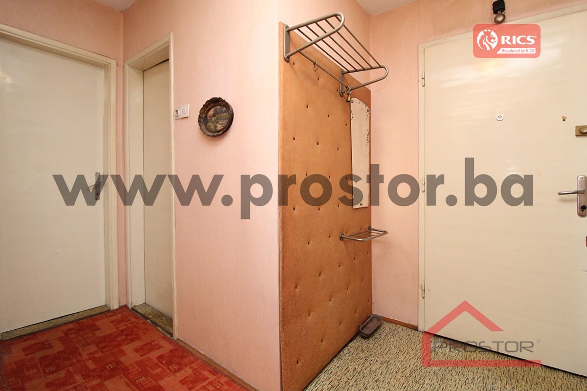 PROSTOR prodaje: Dvosoban stan, 57m2, Stari Grad 12