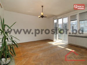 PROSTOR prodaje: Trosoban stan, ul. Radićeva, Centar photo 2
