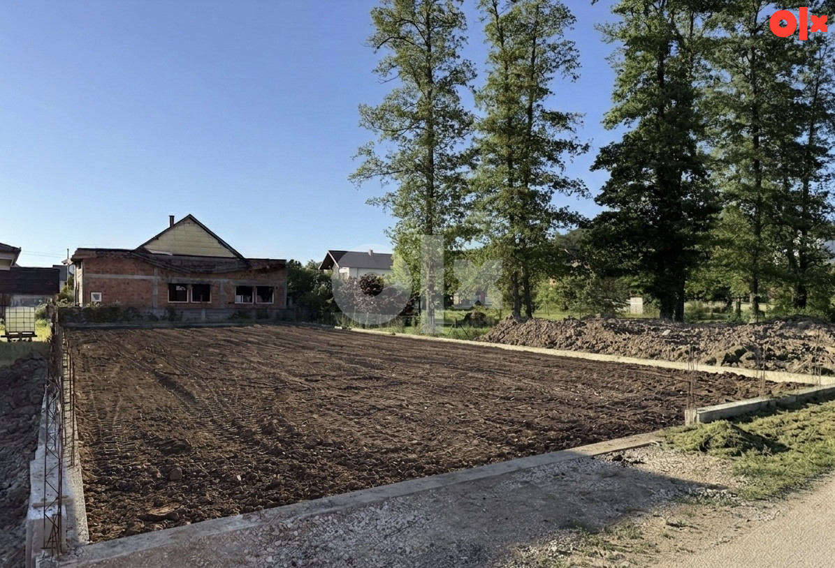 Zemljište Lukavac ul.8mart Zona 1 6