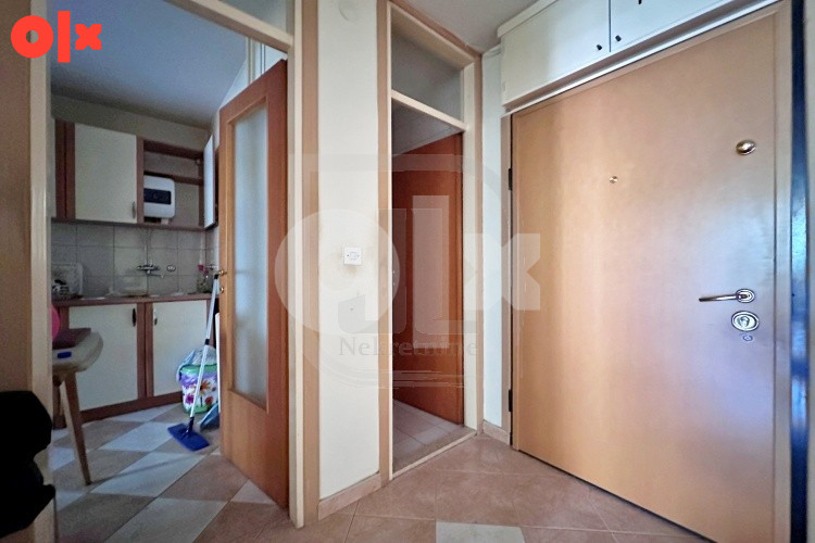 Prostran trosoban stan na odličnoj lokaciji, Lužani, Ilidža 10