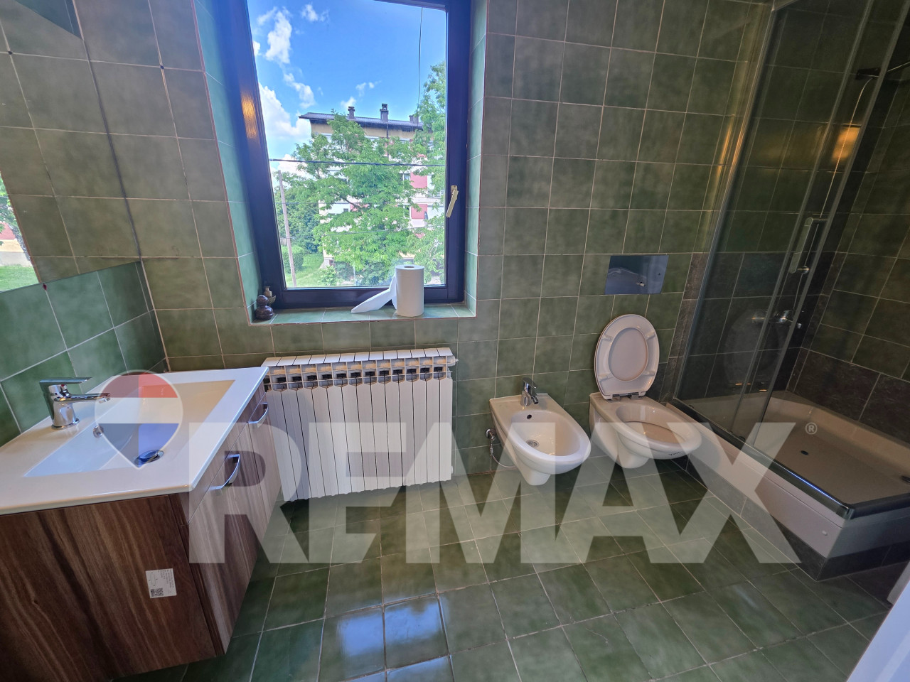 Stambeno poslovni objekat 300m2/ Mejdan- Obilićevo 7