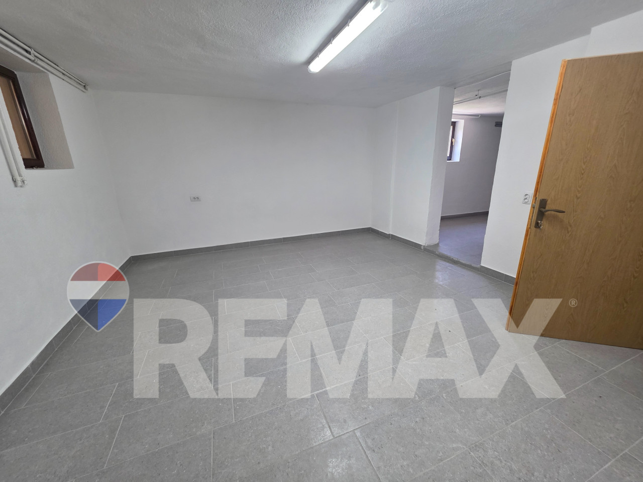 Stambeno poslovni objekat 300m2/ Mejdan- Obilićevo 18