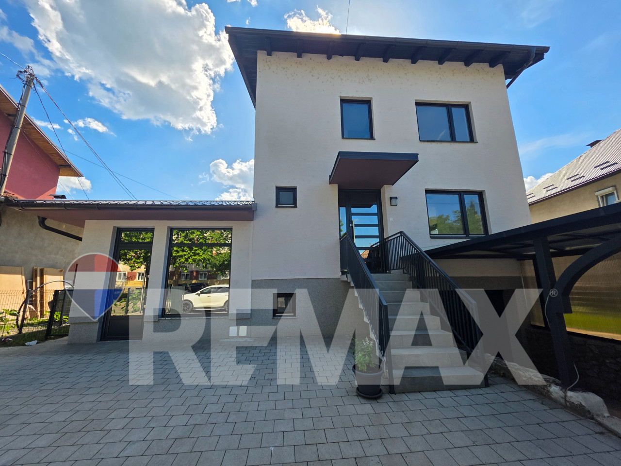 Stambeno poslovni objekat 300m2/ Mejdan- Obilićevo