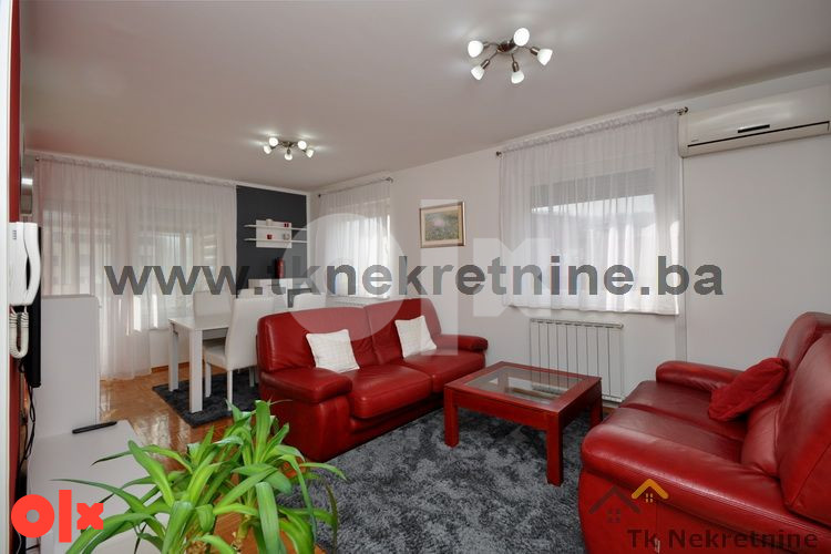 CENTAR - Potpuno namješten, moderan dvosoban stan 50 m2