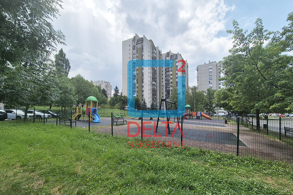 Namješten trosoban stan / Alipašino polje / Novi Grad 16