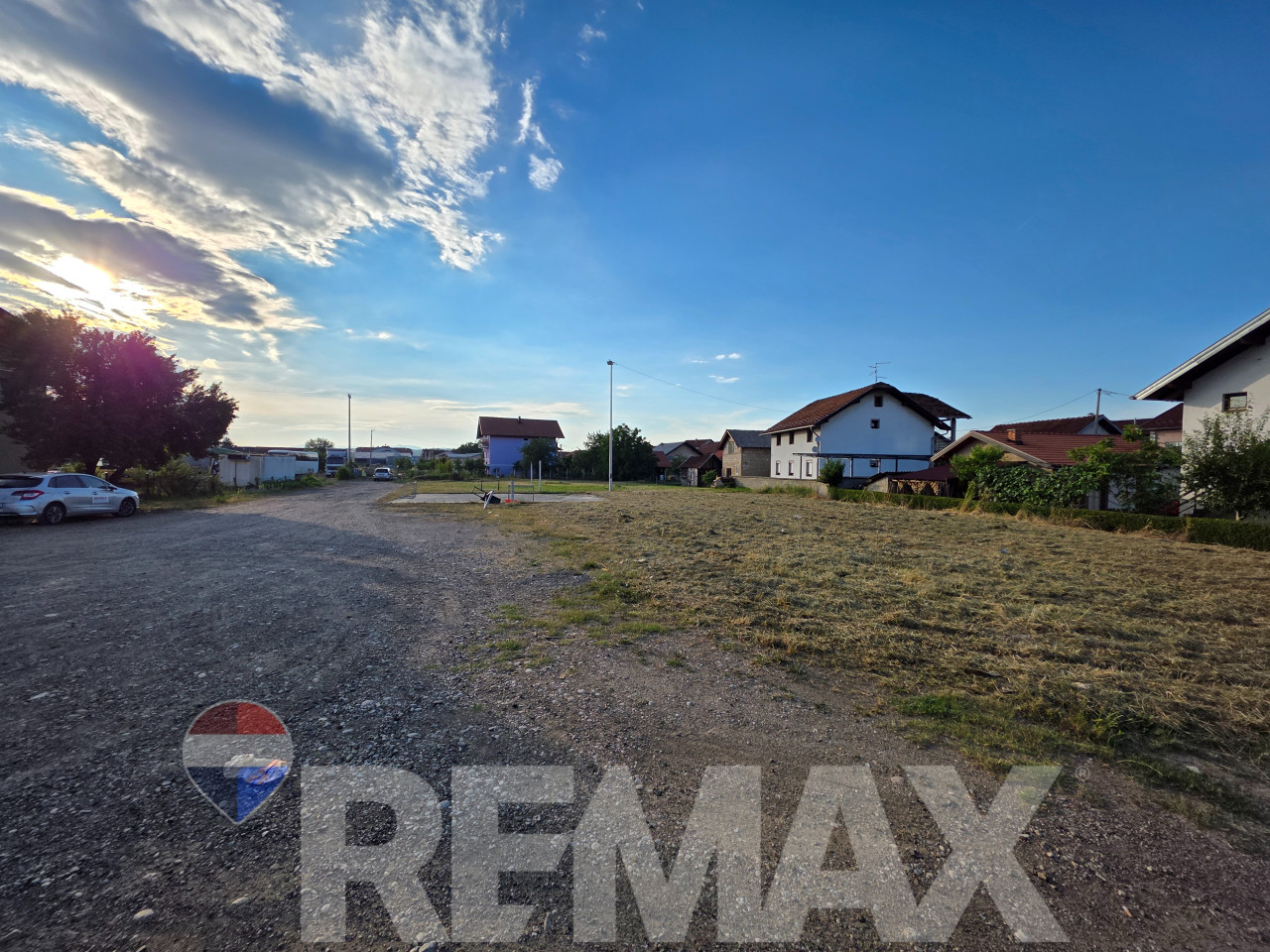 Odličan plac u Trnu | Ravan teren | 1185 m2 9