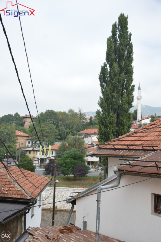 SIGENX prodaje: Alifakovac / Bosanska kuća/ 2 objekta/ 14