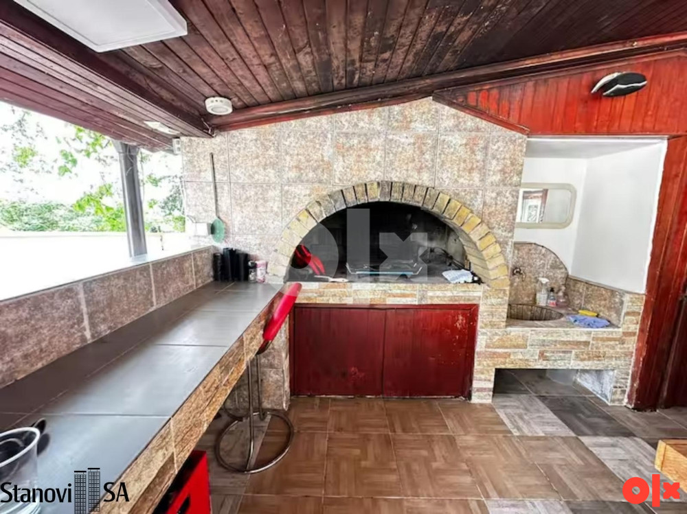 Kuća sa bazenom- Ilidža 14