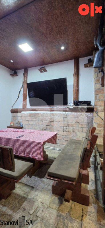 Kuća sa bazenom- Ilidža 18