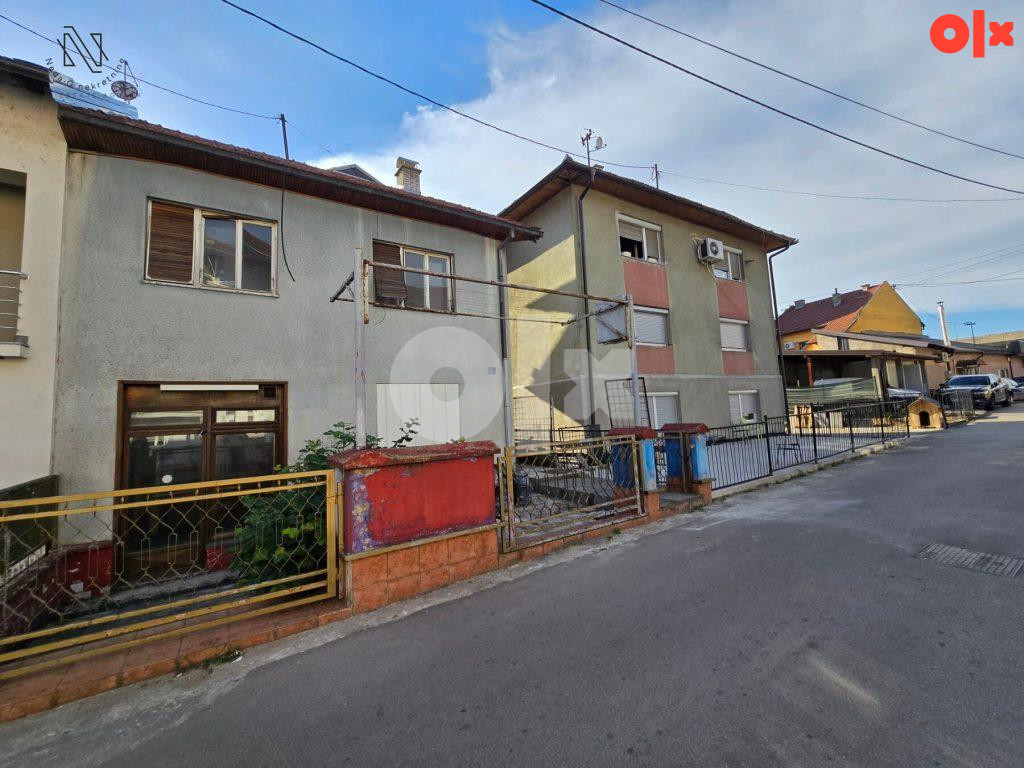 Kuća sa poslovnim prostorom kod gimnazije