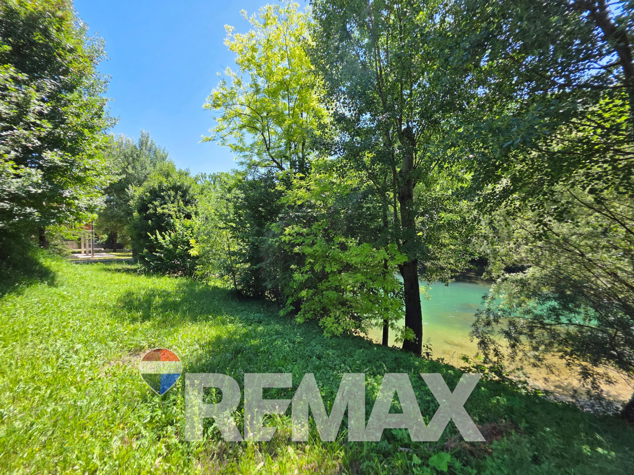Zemljište 561m2 | na obali Vrbasa | Jagare 21