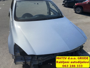 HAUBA PREDNJA Opel Insignia 2015