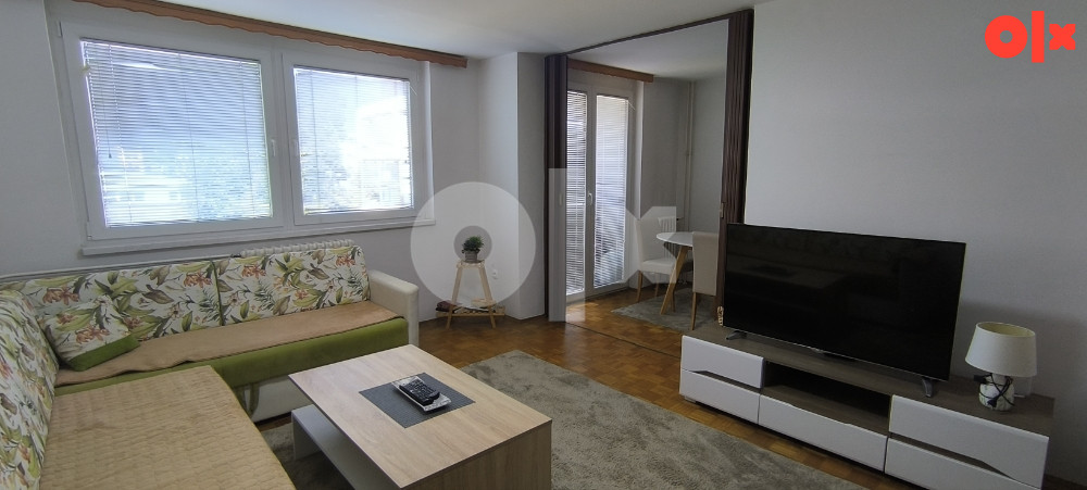 Trosoban stan Lužani 60 m2 18