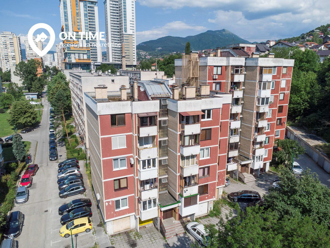 ON TIME izdaje: Dvosoban Stan Sarajevo - Čengić Vila 15