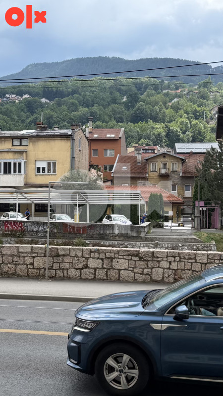 PRODAJA: Stan sa parking mjestom na Čobaniji 19