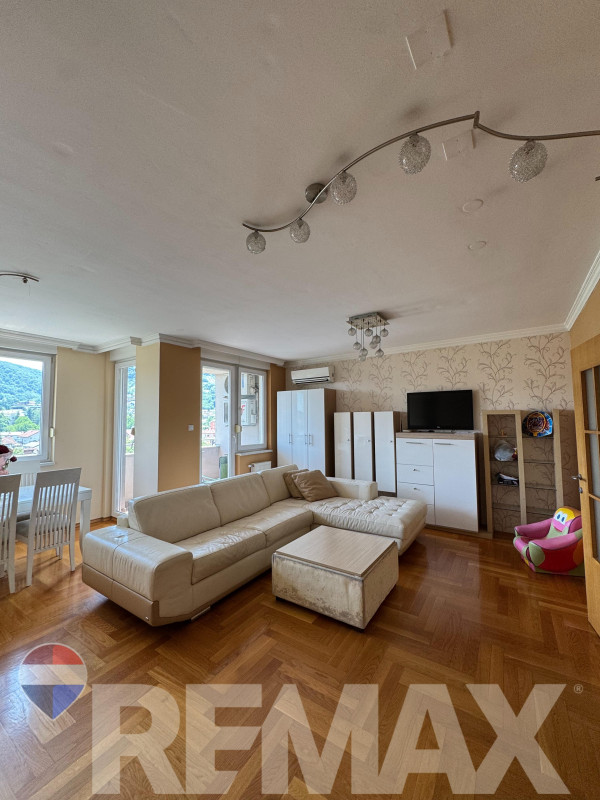 Odličan četvorosoban stan na dvije etaže | 118m2 | Starčevica