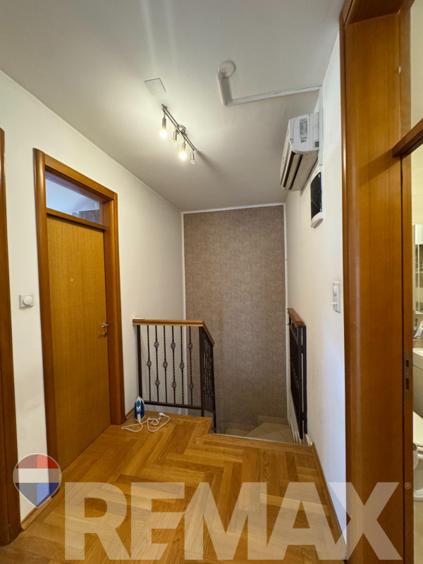 Odličan četvorosoban stan na dvije etaže | 118m2 | Starčevica 16