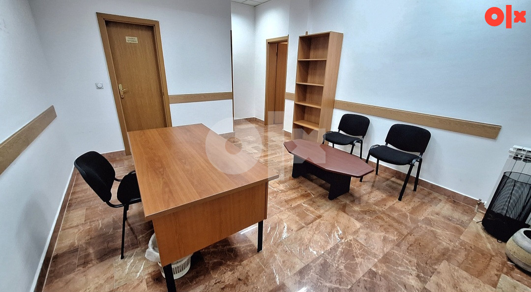 Poslovni prostor Pale 85m2 CENTAR 5