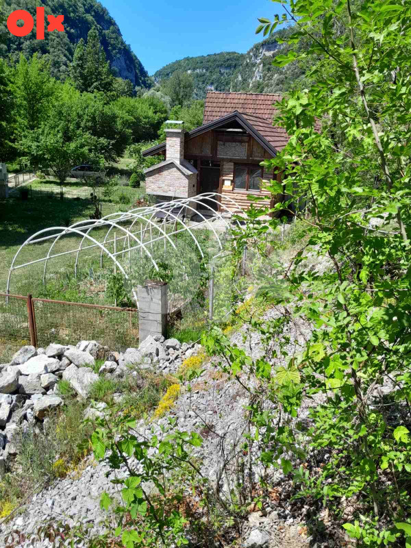 Vikendica Bos. Krupa tel/viber 065 444 870