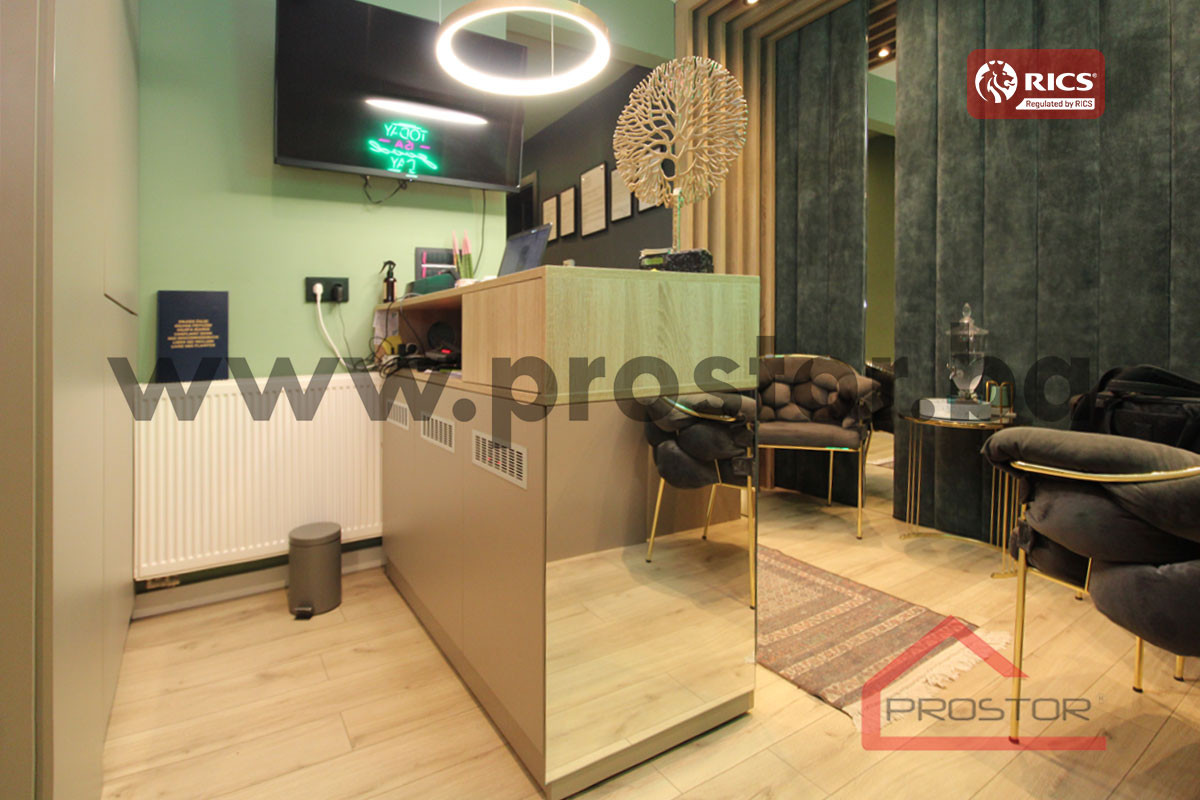 PROSTOR izdaje: Poslovni prostor, 70m2, Jošanička 9