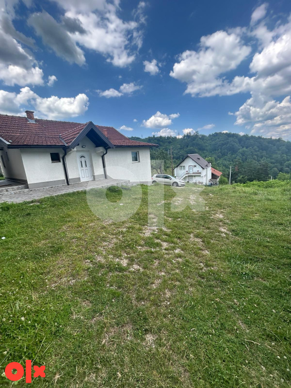 PRODAJA - Imanje 27000m2 sa kućom i farmom - Donja Bioča Ilijaš 2