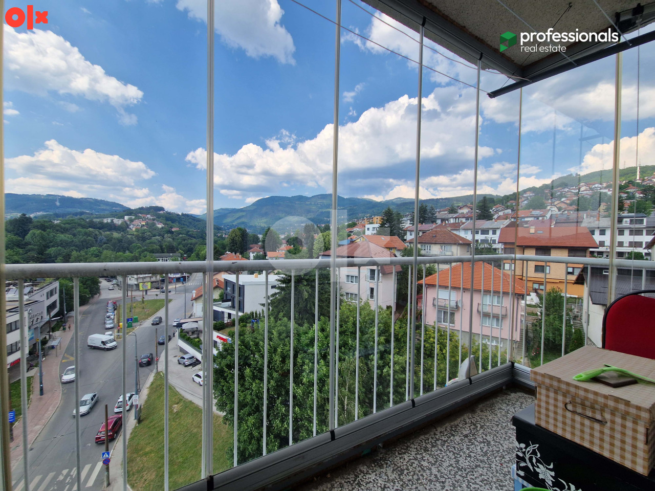 Trosoban stan Sarajevo Centar 75 m2 17