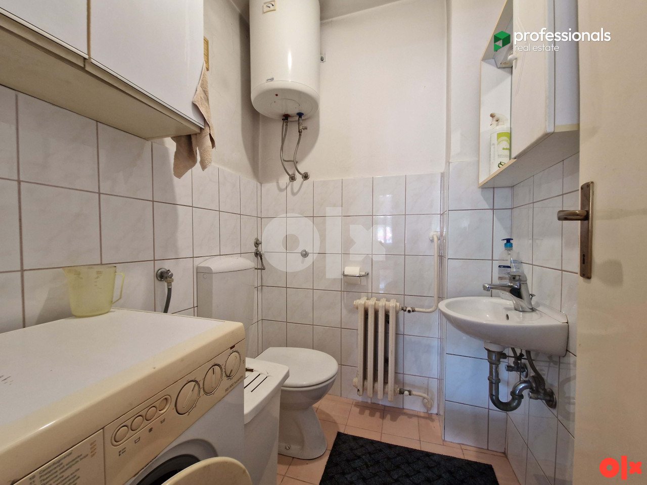 Trosoban stan Sarajevo Centar 75 m2 21