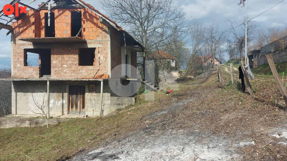 Kuća i zemljište u selu Radakovac - opština Zvornik 2