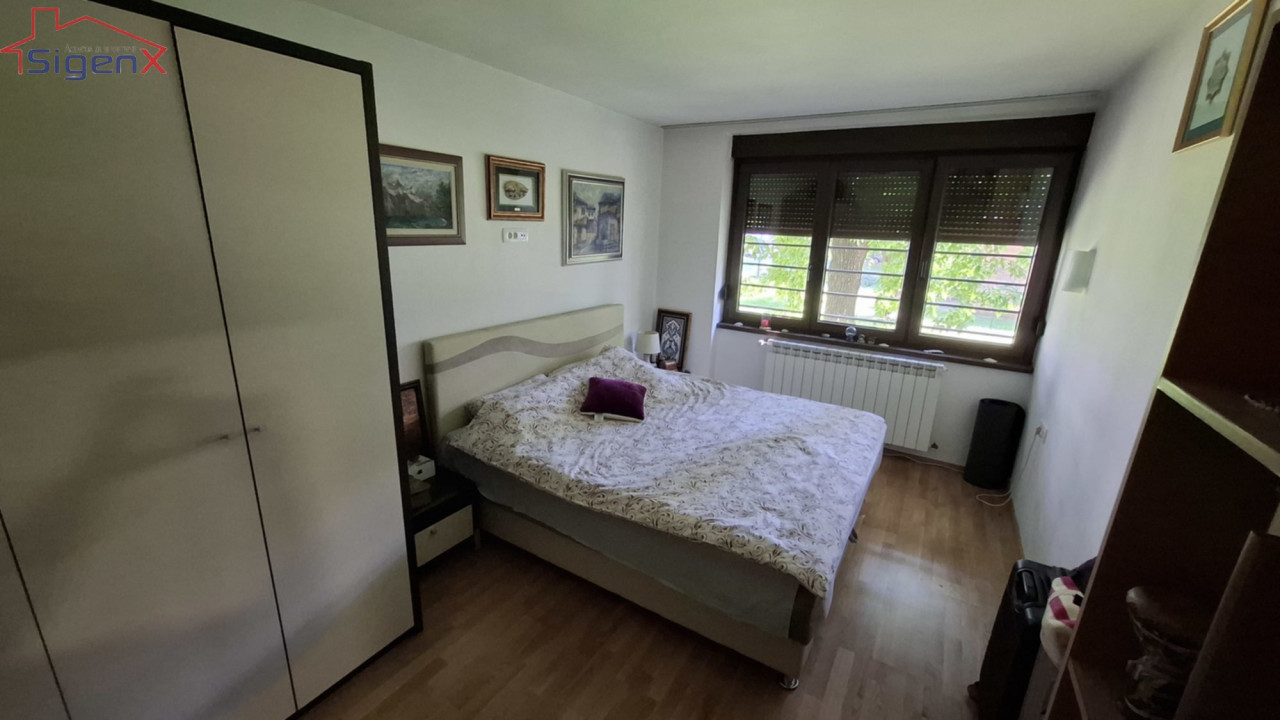 Sigenx prodaje /trosoban stan/adaptiran/namješten/Grbavica/72 m2 9