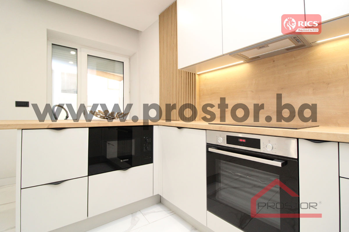 PROSTOR prodaje: Ekskluzivan dvosoban stan, Stari Grad 11