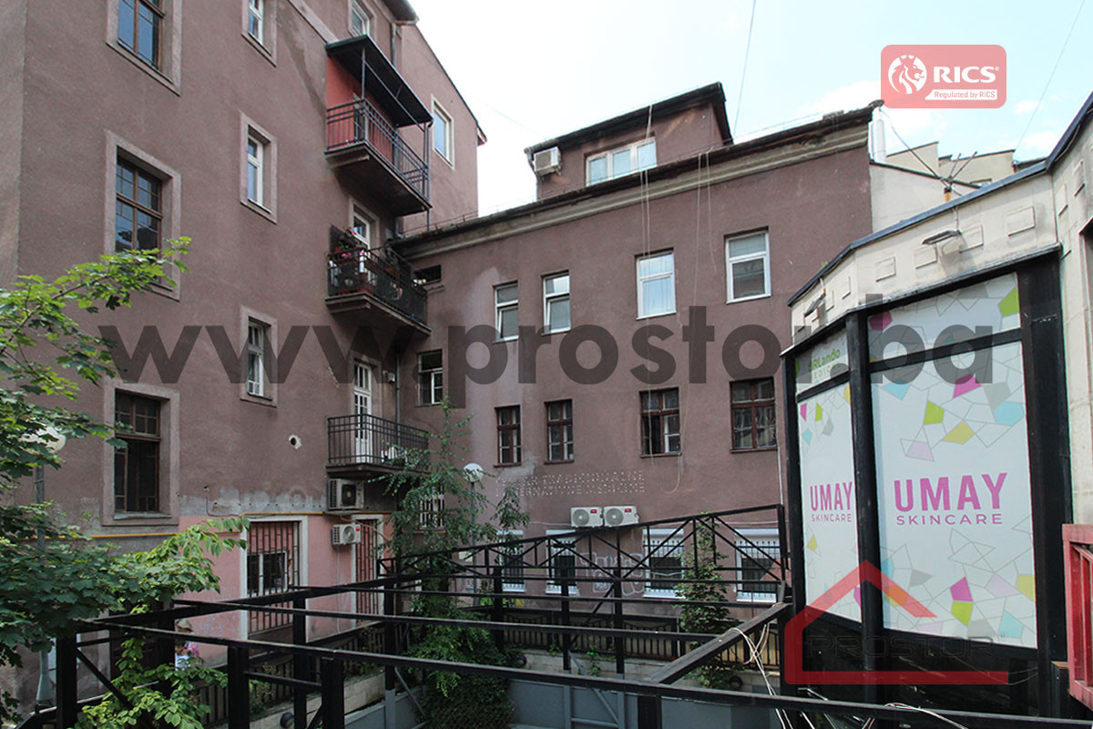 PROSTOR prodaje: Ekskluzivan dvosoban stan, Stari Grad 18