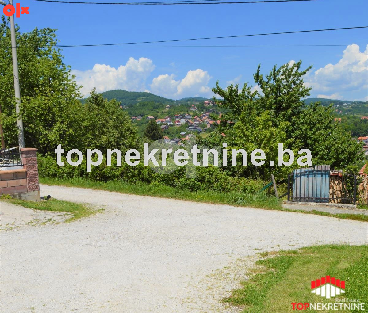 Zemljište, 9891m2, dva objekta, Bojnik 11