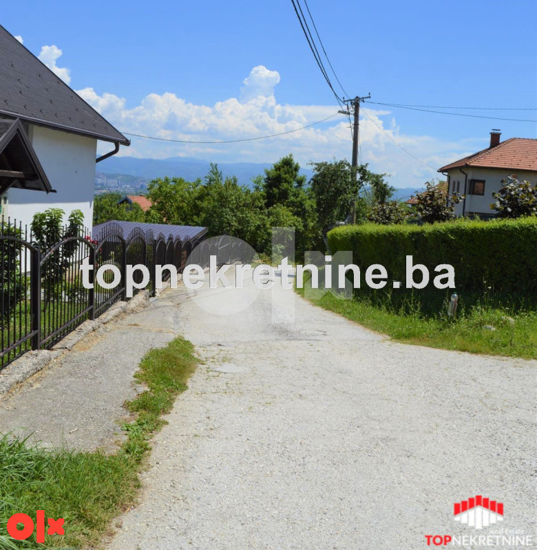Zemljište, 9891m2, dva objekta, Bojnik 13