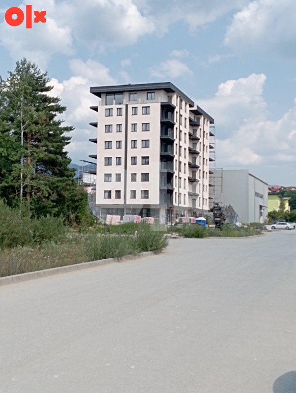Odličan manji stan - top lokacija