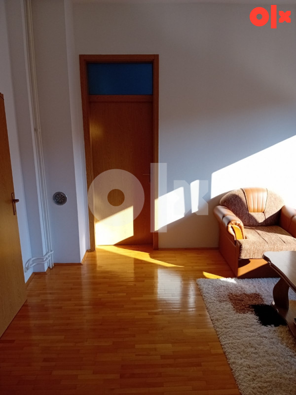 Stanovi i apartmani Zenica 7