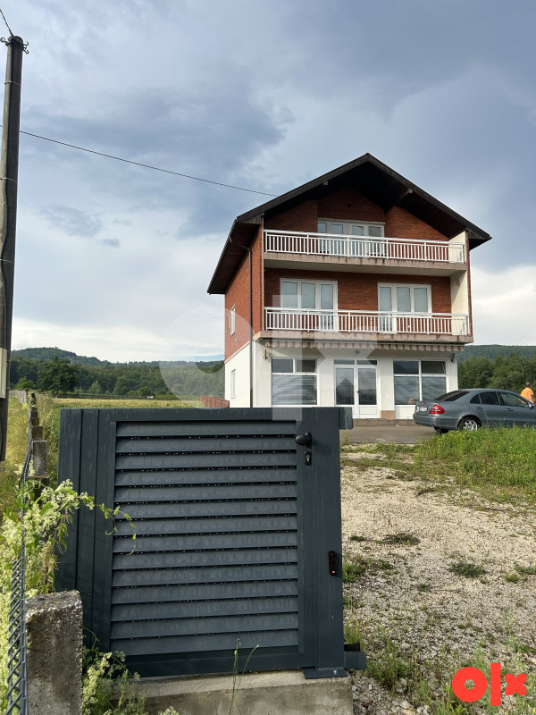 Kuća Bilalovac Kiseljak 9,5x8,5 m2 tri etaže, poslovni 2