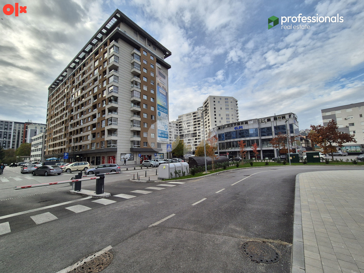 Penthouse sa dvije garaže novogradnja Nova Otoka  Sarajevo 139 m2