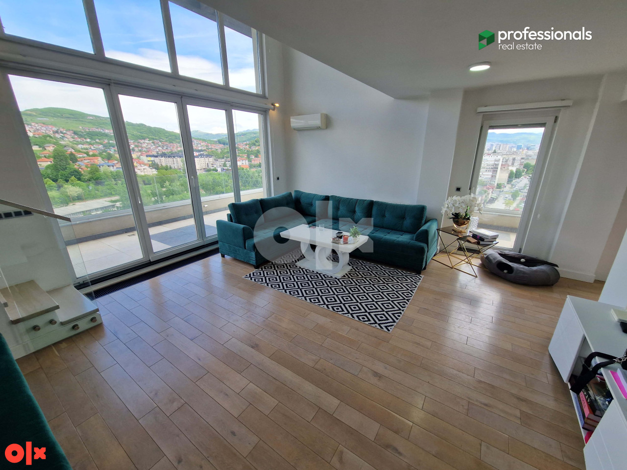 Penthouse sa dvije garaže novogradnja Nova Otoka  Sarajevo 139 m2 6