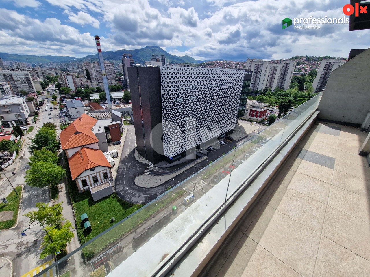Penthouse sa dvije garaže novogradnja Nova Otoka  Sarajevo 139 m2 22