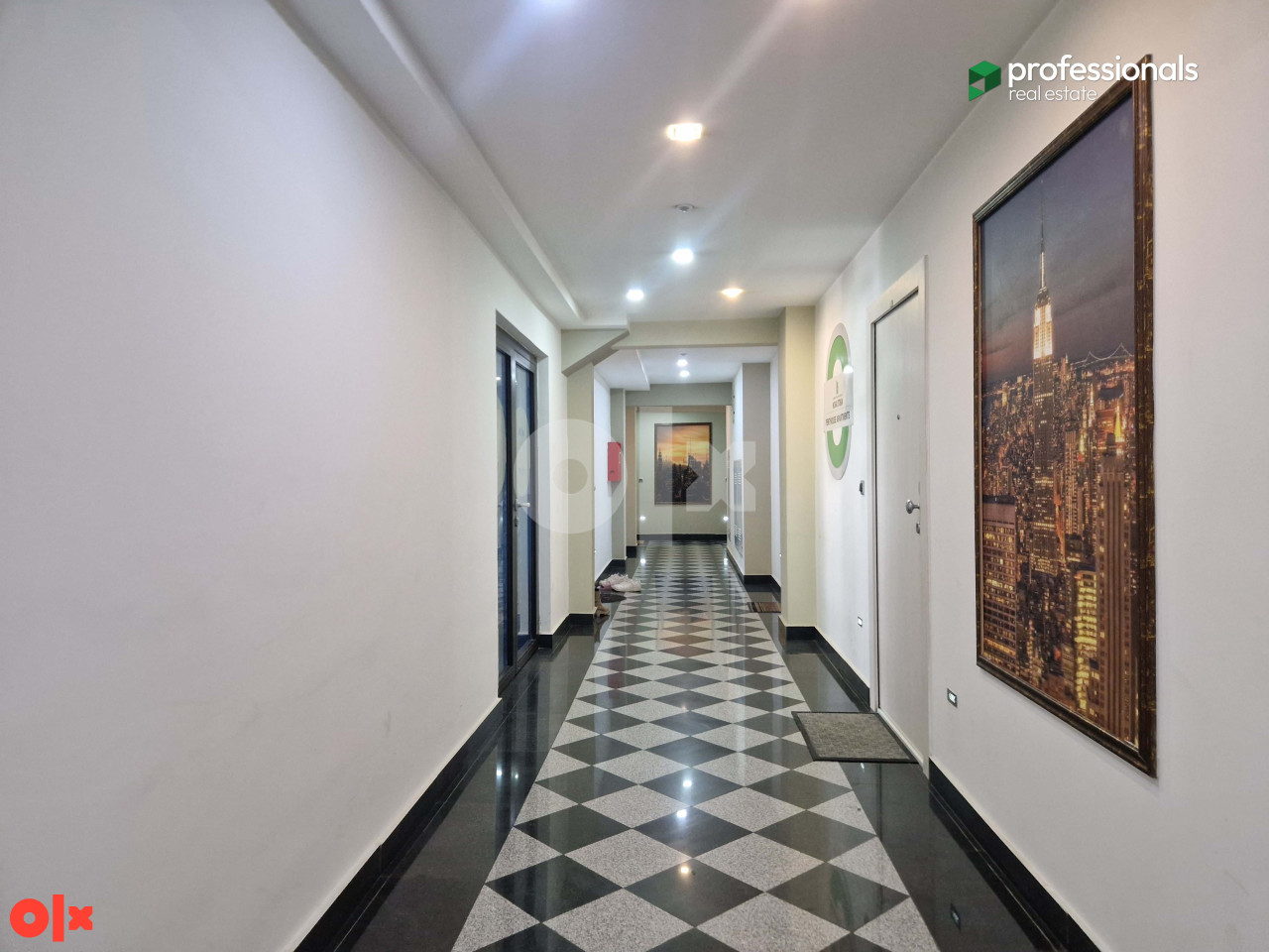 Penthouse sa dvije garaže novogradnja Nova Otoka  Sarajevo 139 m2 25