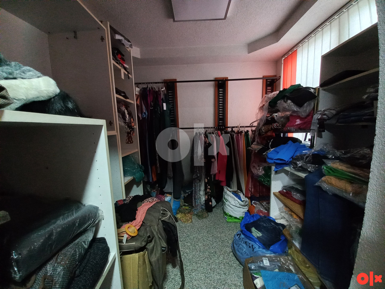 Izdaje se Poslovni prostor, Velika Kladuša centar 65m2(kat. stan) 6