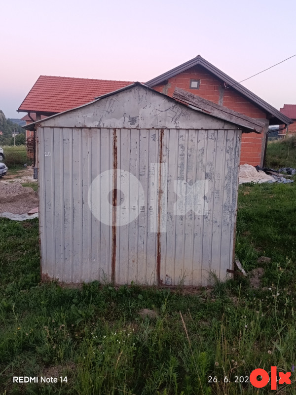 Limena garaža
